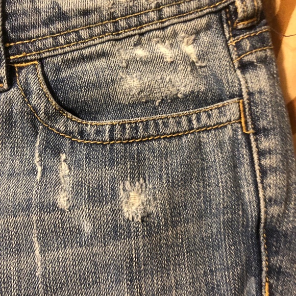 Florida Gator Jeans by Alyssa Milano Touch - Picture 5 of 7